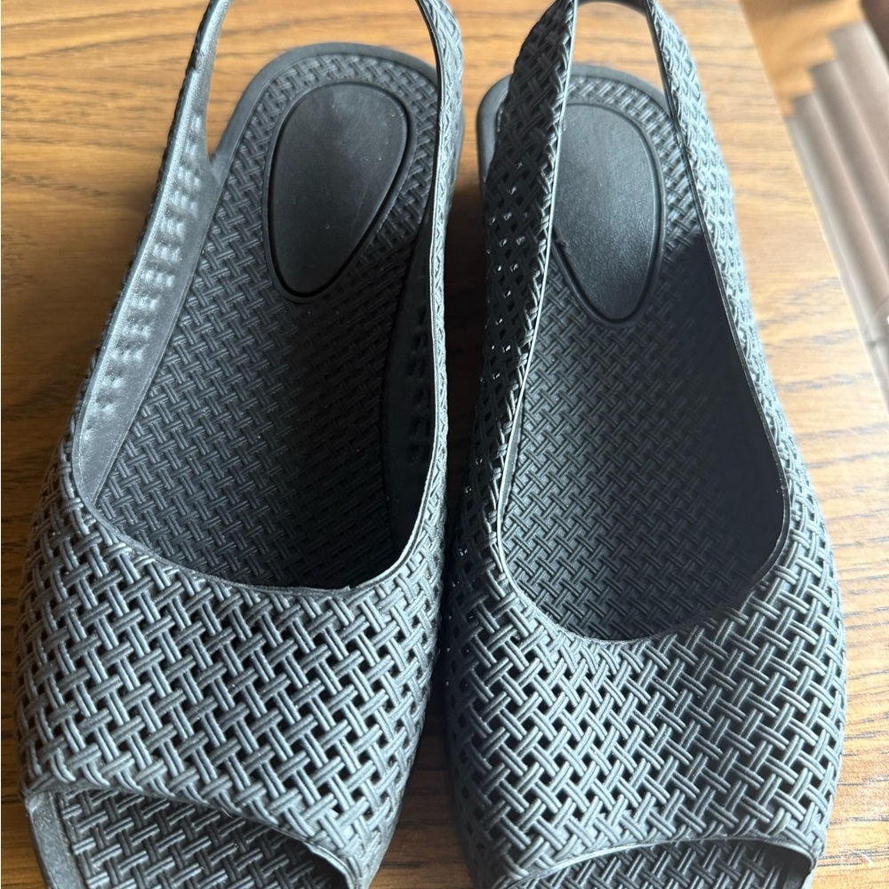 Women's Black Slingback Shoes